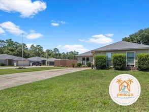 5508 Peach Dr in Pace, FL - Building Photo - Building Photo