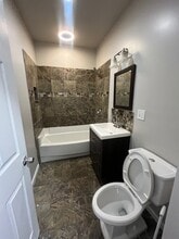 259 Grove St in Waterbury, CT - Building Photo - Building Photo