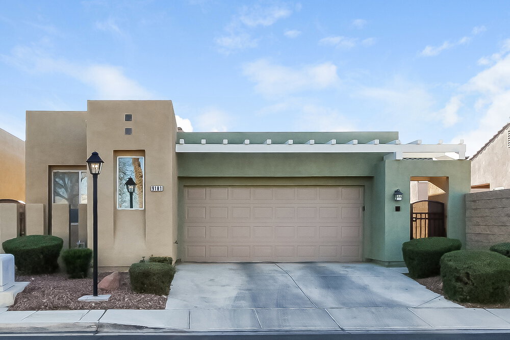 9181 Guggenheim Ct in Las Vegas, NV - Building Photo