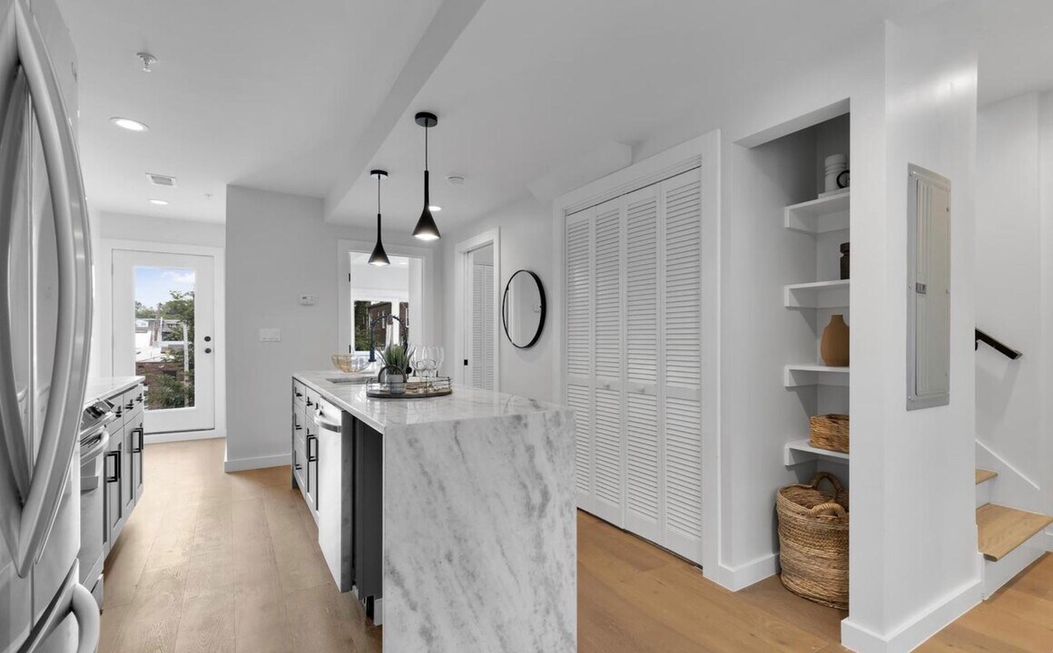 210 Varnum St NW in Washington, DC - Building Photo