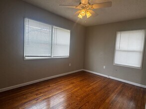 2330 NW 35th St in Lawton, OK - Building Photo - Building Photo