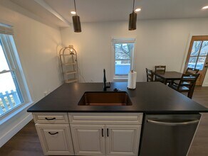 24 Woodrow Ave in Asheville, NC - Building Photo - Building Photo