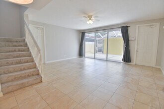 7813 Veronawalk Blvd in Naples, FL - Building Photo - Building Photo