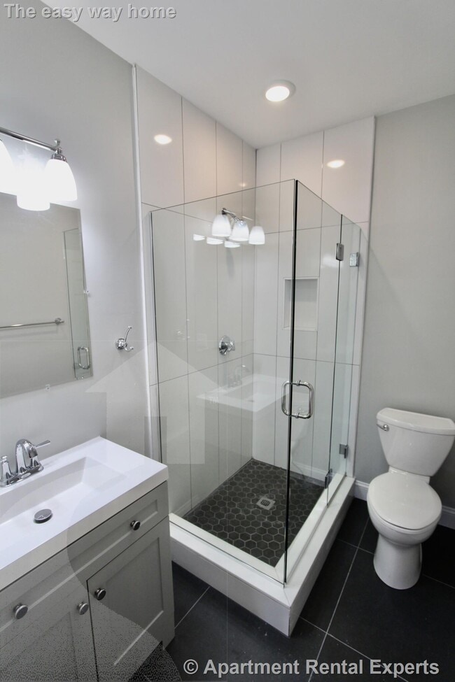 246 Main St in Malden, MA - Building Photo - Building Photo