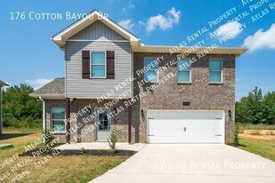 176 Cotton Bayou Dr in Meridianville, AL - Building Photo