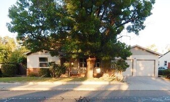 1416 Tully Rd in Modesto, CA - Building Photo