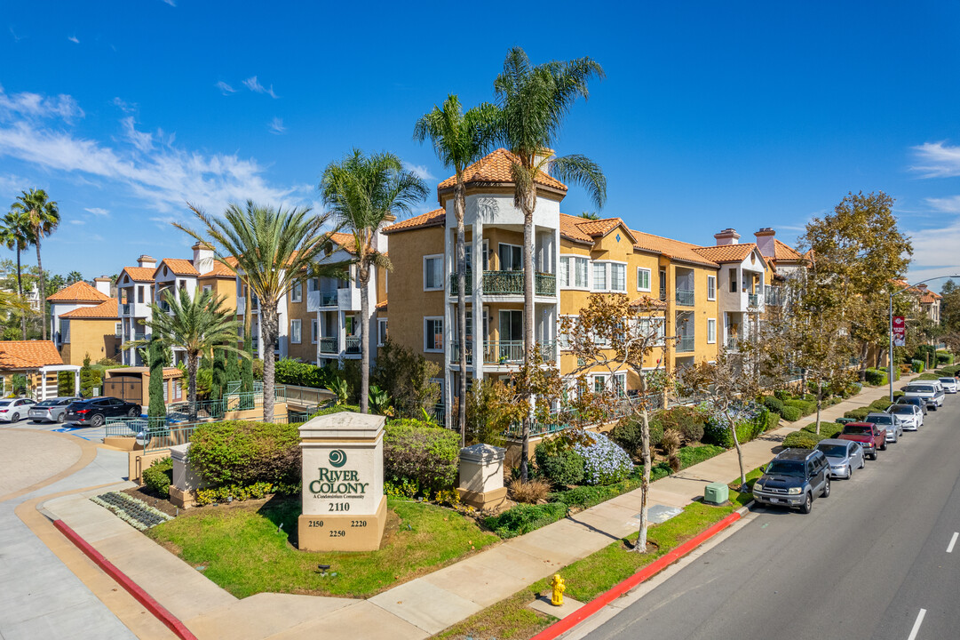 River Colony Condominiums in San Diego, CA - Building Photo