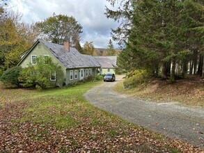 618 Shearer Hill Rd in Brattleboro, VT - Building Photo - Building Photo
