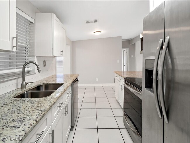 property at 1320 Barbizon Ln