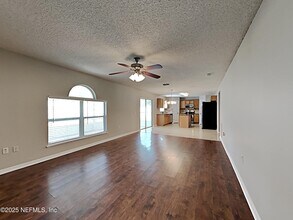 5596 Ashleigh Park Dr in Jacksonville, FL - Building Photo - Building Photo