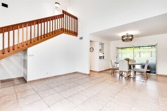 15751 Woodgate Pl in Sunrise, FL - Building Photo - Building Photo