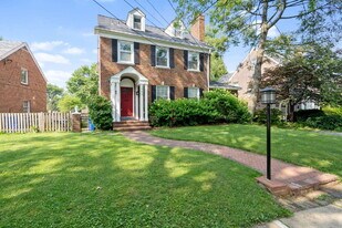 1955 Seminary Rd in Silver Spring, MD - Building Photo