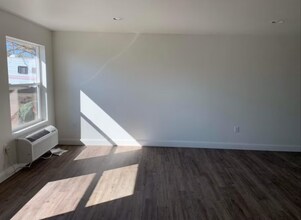 802 W 6th St in Warden, WA - Building Photo - Building Photo