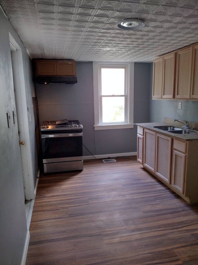 property at 930 Lenox Ave