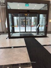 30-2230 Elm Dr W in Mississauga, ON - Building Photo - Building Photo