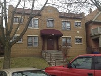 4518 W Burleigh St in Milwaukee, WI - Foto de edificio - Building Photo