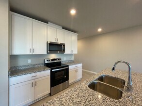 2480 Sweet Viburnum Wy in Ocoee, FL - Building Photo - Building Photo