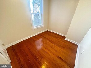 2105 W Seybert St in Philadelphia, PA - Building Photo - Building Photo