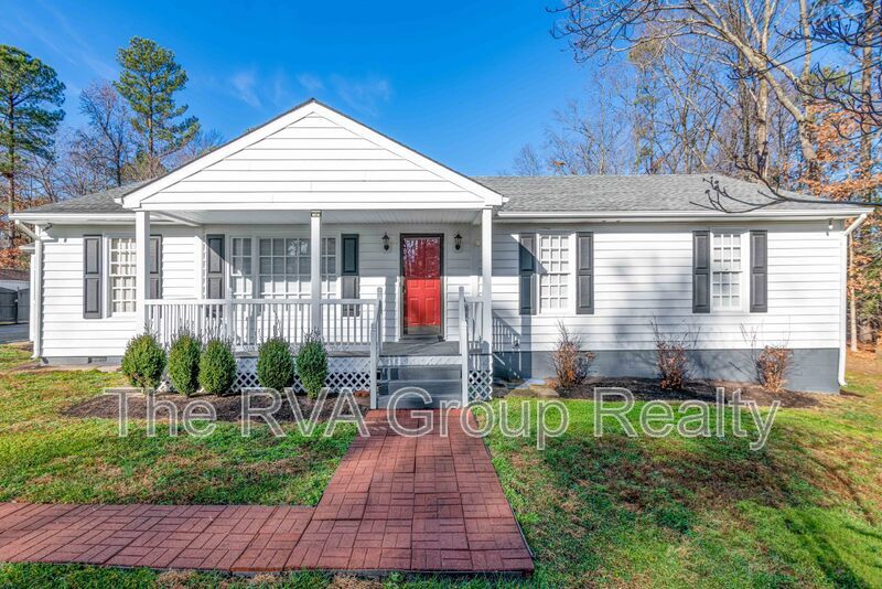 5328 Chappell Rd in Glen Allen, VA - Building Photo