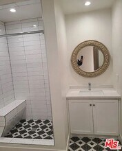 5105 Irvington Terrace in Los Angeles, CA - Building Photo - Building Photo