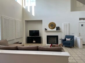 21 Bradford in Irvine, CA - Building Photo - Building Photo