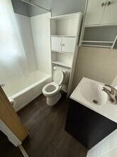 1035 Durfee Ave in Oshkosh, WI - Building Photo - Building Photo