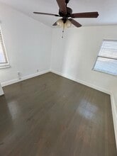 5808 Edgemar Ave, Unit Large 2 bed in Los Angeles, CA - Foto de edificio - Building Photo