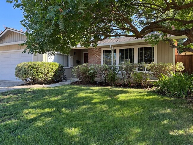 property at 4886 Blue Ridge Dr