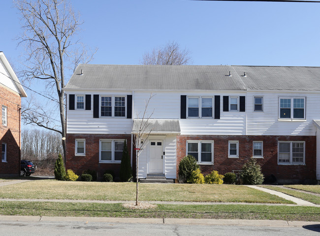 226 Jackson Ave in Schenectady, NY - Building Photo - Building Photo