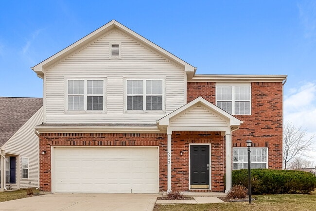 property at 5742 Twin River Ln