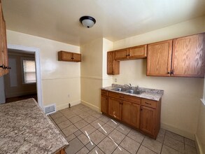 15878 Kentucky St in Detroit, MI - Building Photo - Building Photo