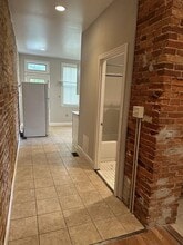 1622 N Calvert St in Baltimore, MD - Building Photo - Building Photo