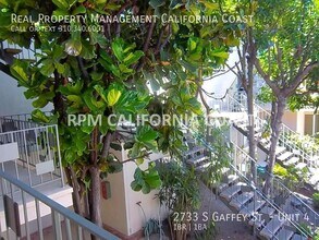2733 S Gaffey St in Los Angeles, CA - Building Photo - Building Photo