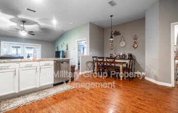 14215 Sea Eagle Dr in Jacksonville, FL - Building Photo - Building Photo