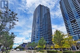 9 Valhalla Inn Rd in Toronto, ON - Building Photo