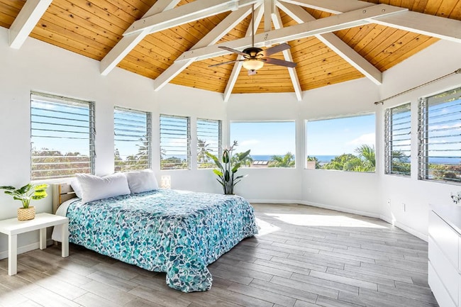 property at 73-4333-4333 Hoolana Pl