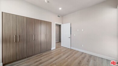 927 Fedora St in Los Angeles, CA - Building Photo - Building Photo