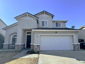 4629 Stern Dr in Merced, CA - Building Photo