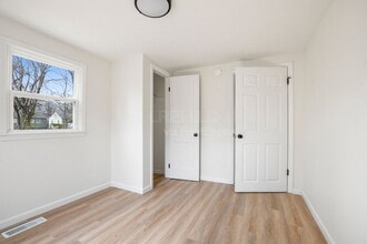 320 N 36th St in Louisville, KY - Building Photo - Building Photo