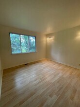 2397 Madiera Ct in Buffalo Grove, IL - Building Photo - Building Photo