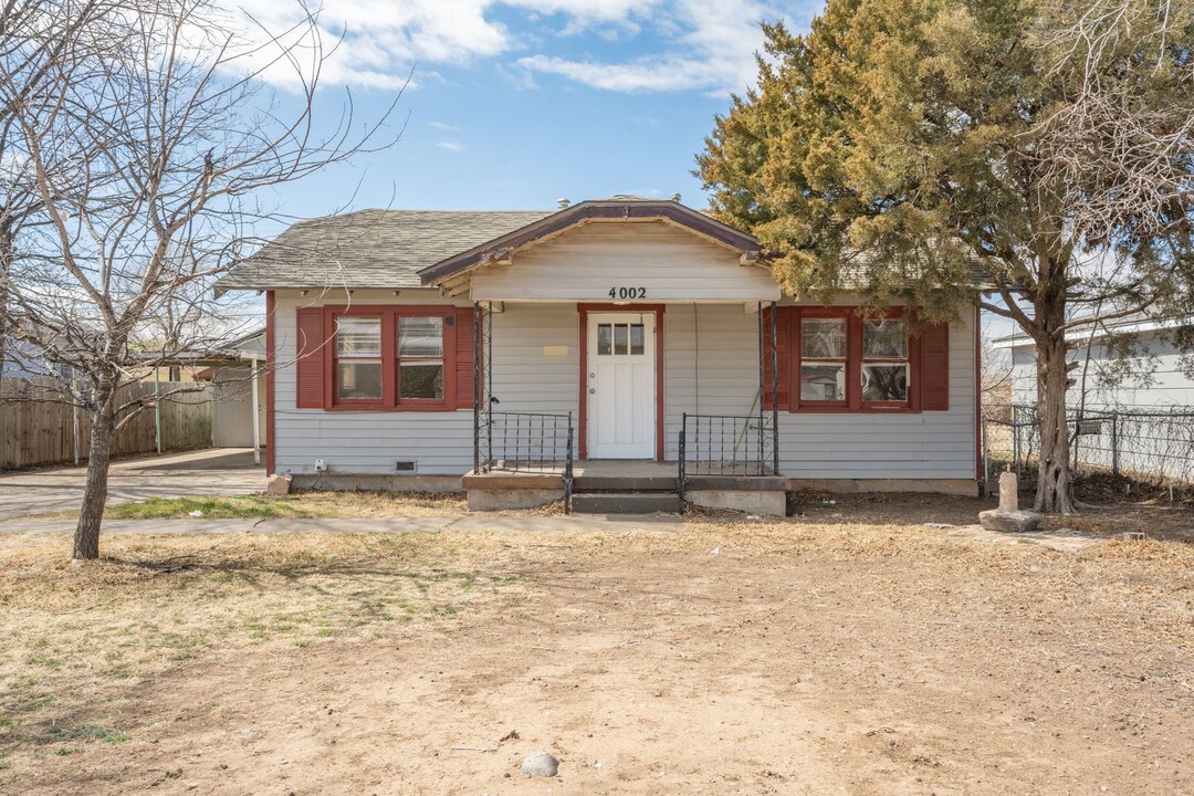 4002 S Bowie St in Amarillo, TX - Building Photo