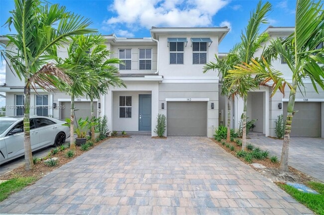 142 SW 171st Way