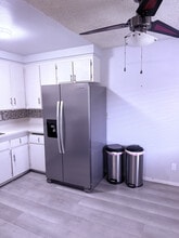 4700 Clair del Ave, Unit 651 in Long Beach, CA - Foto de edificio - Building Photo