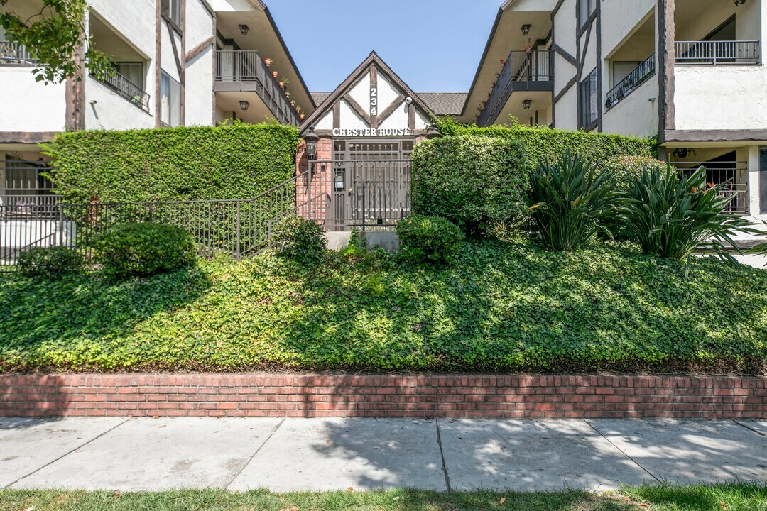 234 N Kenwood St, Unit 106 in Glendale, CA - Building Photo