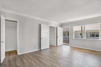 4079 Venice Blvd in Los Angeles, CA - Building Photo - Building Photo