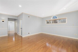 29 Fairview Ave in West Warwick, RI - Building Photo - Building Photo