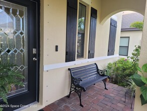 4158 Alligator Flag Cir in West Melbourne, FL - Foto de edificio - Building Photo