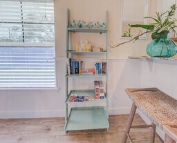 27 Mala Compra Rd in Palm Coast, FL - Building Photo