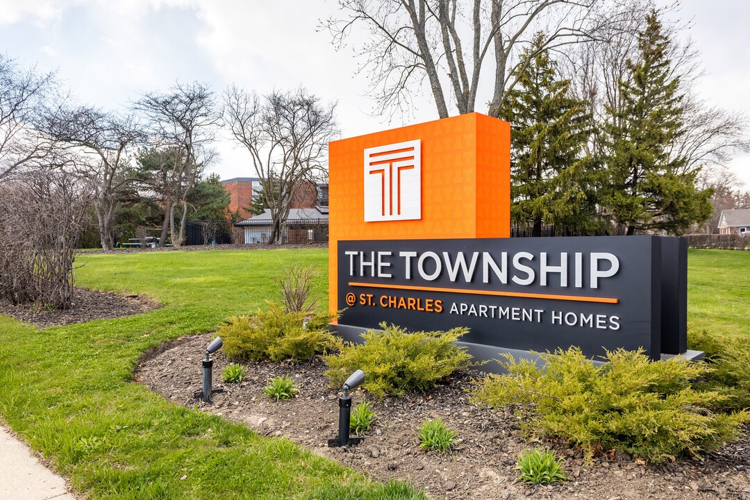 The Township at St. Charles in St. Charles, IL - Building Photo