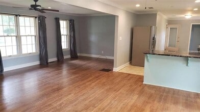 1189 Holly Dr in Gainesville, GA - Building Photo - Building Photo